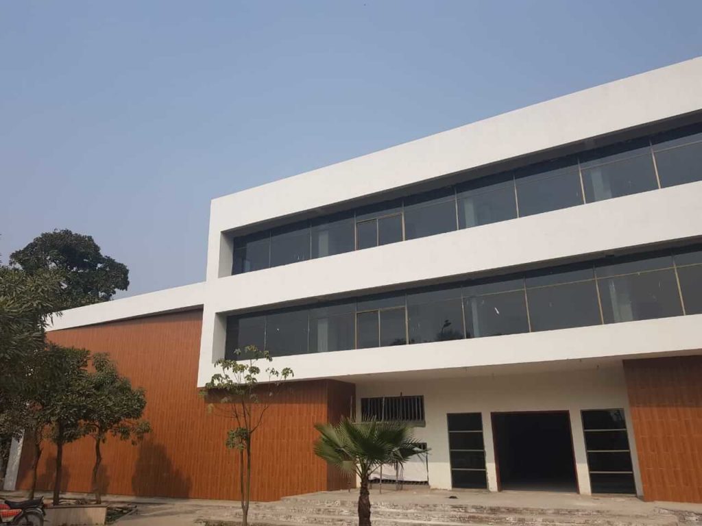 Workshop building uet